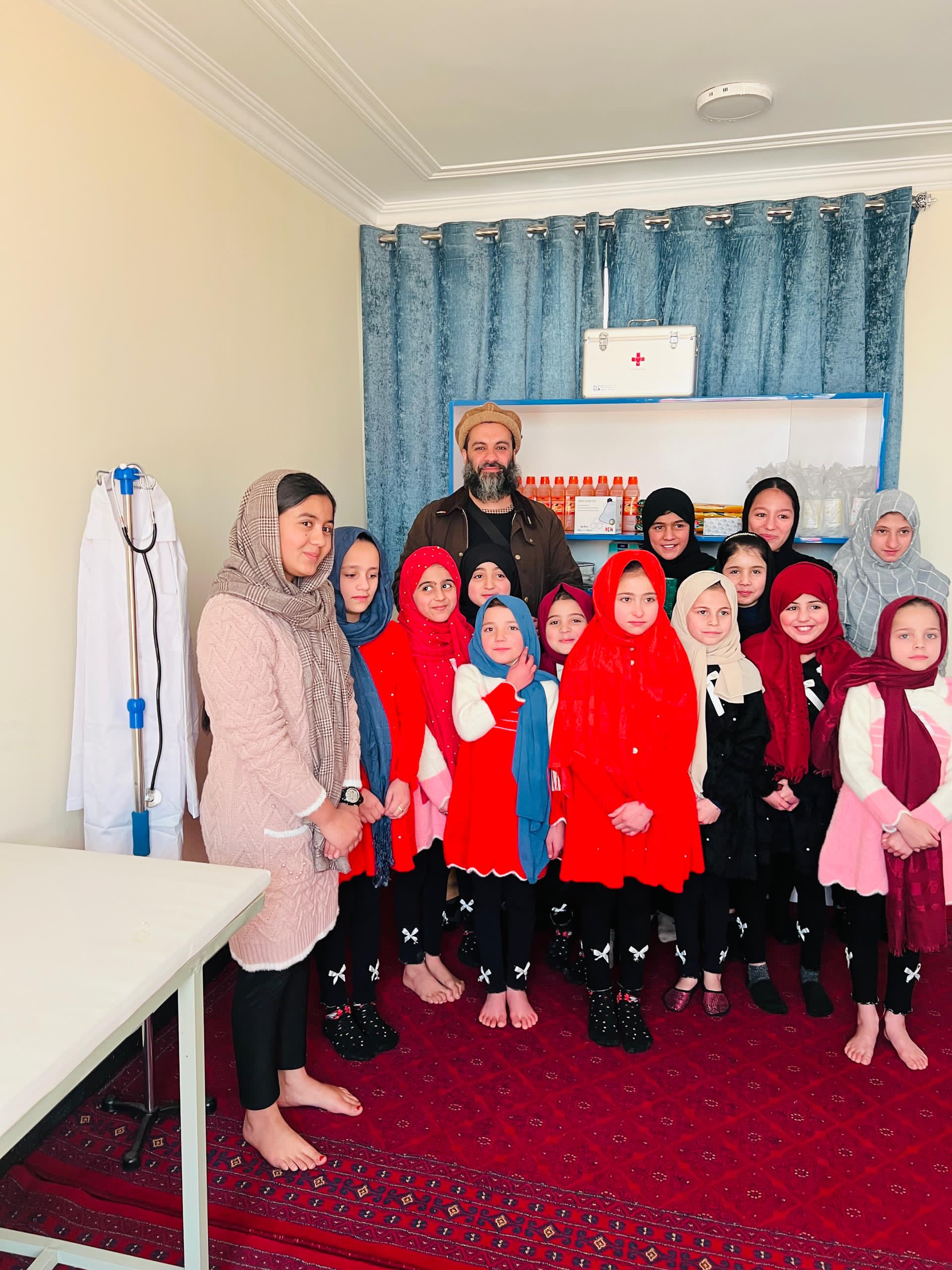 SVH: Empowering Education in Afghanistan: Providing Essential School Supplies